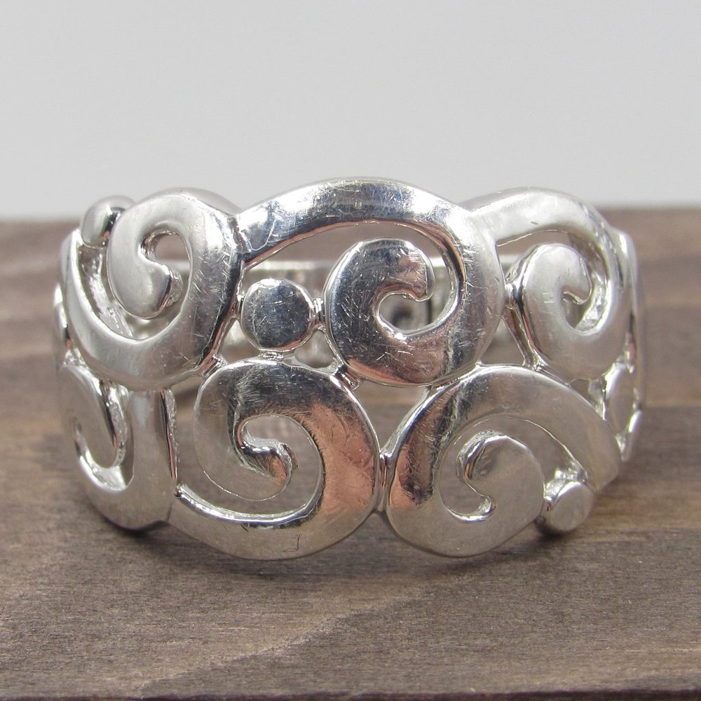 Size 9.5 Sterling Silver Stylish Cutout Band Ring - Picture 2 of 7